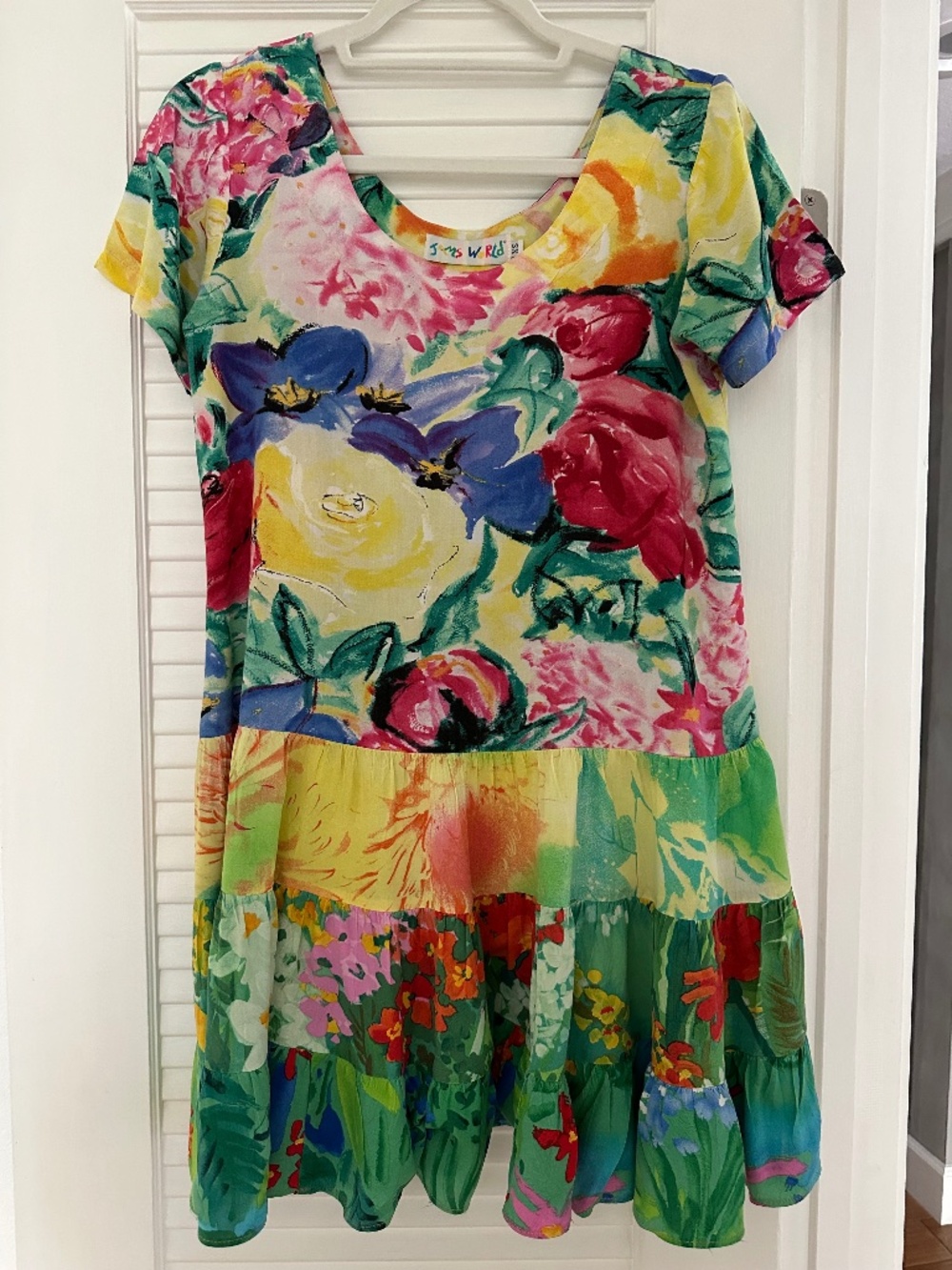 JAMS WORLD HATTIE FLORAL DRESS SIZE xs